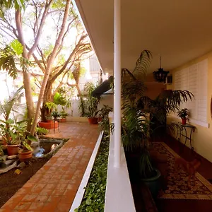2* Inn Casa Del Caribe